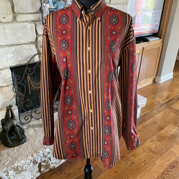 Tommy Hilfiger Bold Print Striped Button Down Shirt - Picture 3 of 12